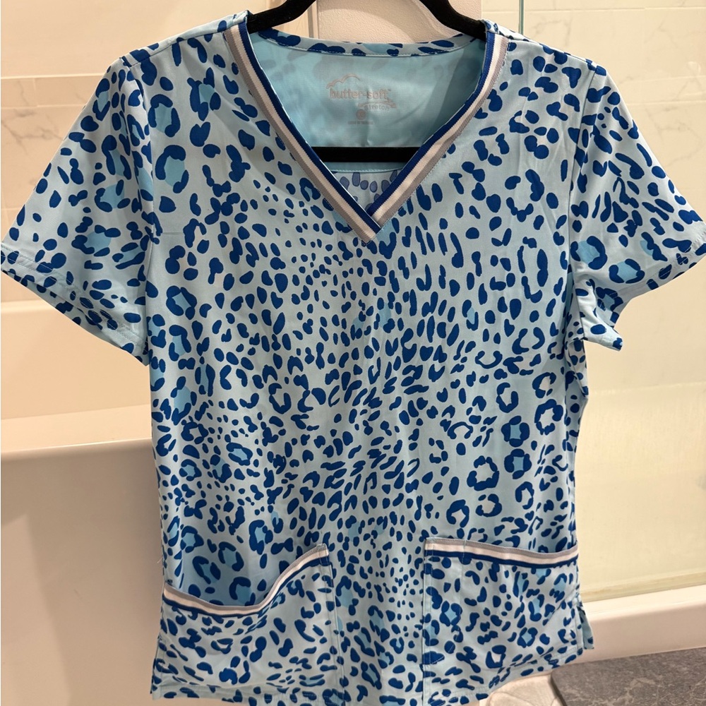 Blue Leopard Print V-Neck Women's Top